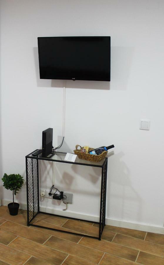 * 5 Star Apartment In Historic District * Walk 2 Alfama! Lisboa Εξωτερικό φωτογραφία